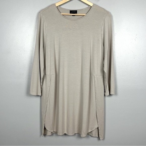 J.Jill stone rayon spandex 3/4 sleeve split hem lightweight top, medium. - Picture 1 of 12